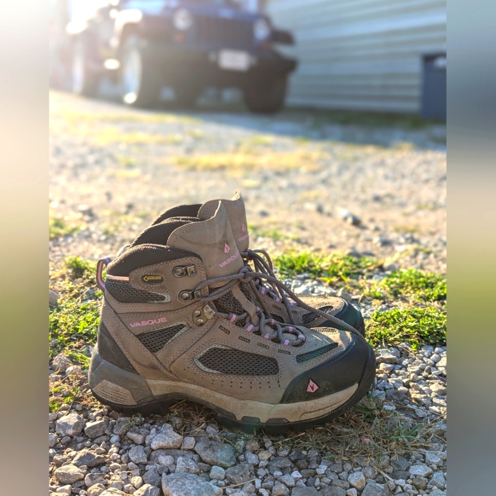 Women's Vasque hiking shoes